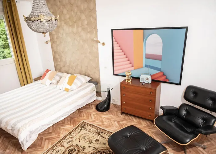 Belle Maison Lumineuse Et Paisible *